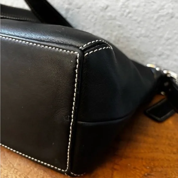 Coach Vintage Legacy Small Leather Shoulder Bag 9564 - Picture 8 of 11